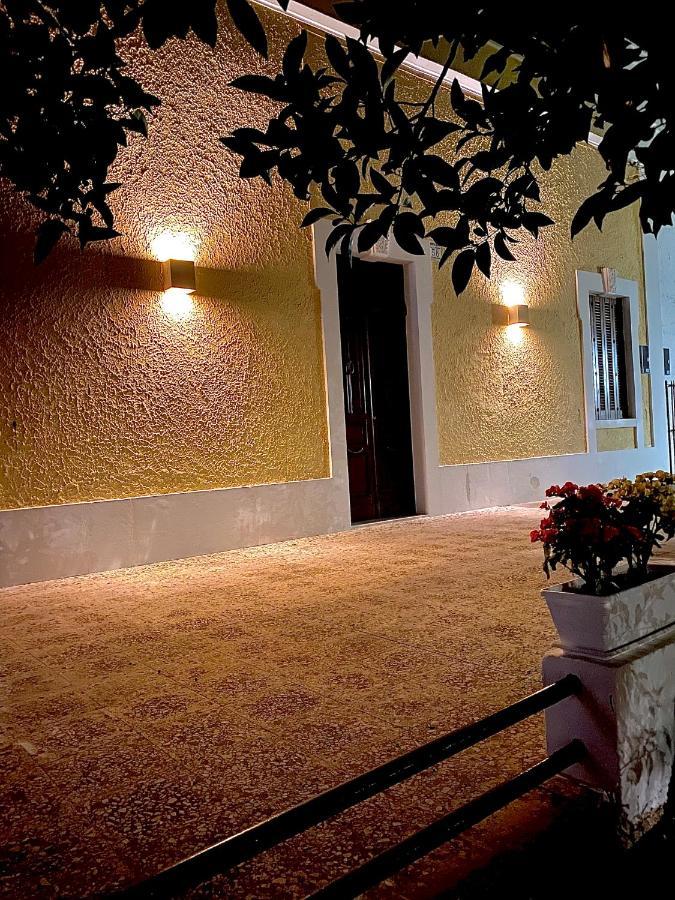 Villa Ricciardi-Suite Famigliare 1-Zona Ostuni مونتالبانو المظهر الخارجي الصورة